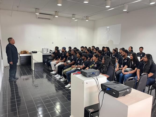 IZee Business School Bangalore International Immersion photo 34